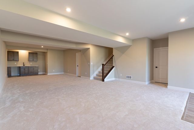 738 Man O'War Boulevard, Union, KY 41091