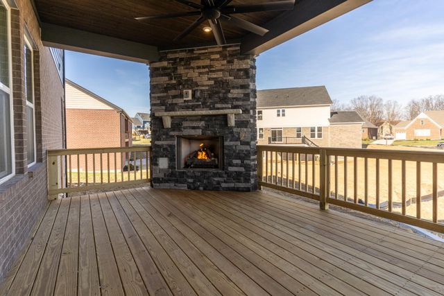 738 Man O'War Boulevard, Union, KY 41091