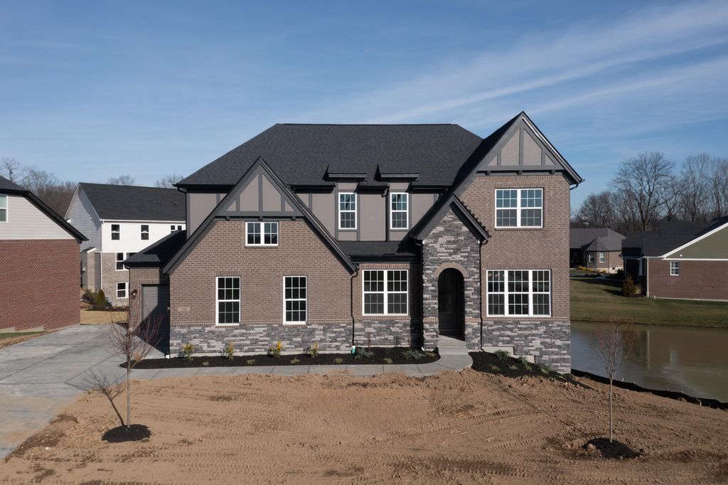 738 Man O'War Boulevard, Union, KY 41091