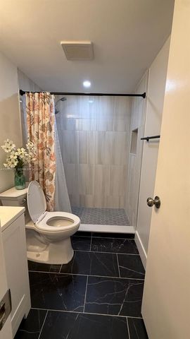 17530 NW 68th Ave C3008, Hialeah, FL 33015