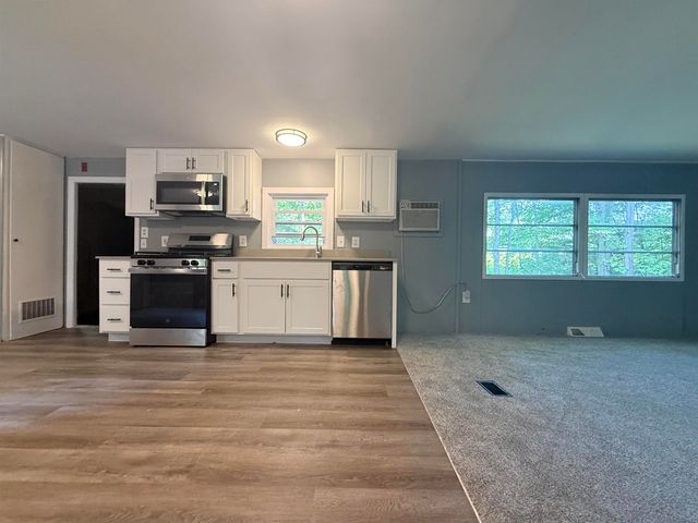 9 Corliss Hill Road, Meredith, NH 03253