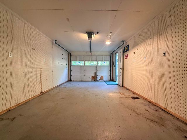 9 Corliss Hill Road, Meredith, NH 03253
