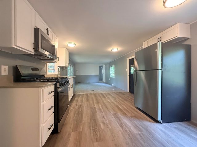 9 Corliss Hill Road, Meredith, NH 03253
