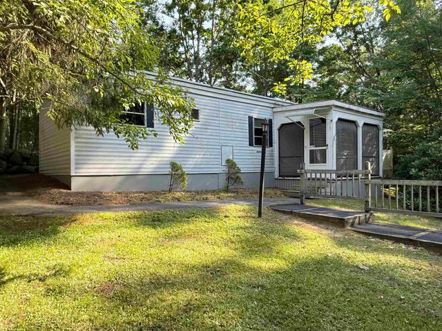 9 Corliss Hill Road, Meredith, NH 03253