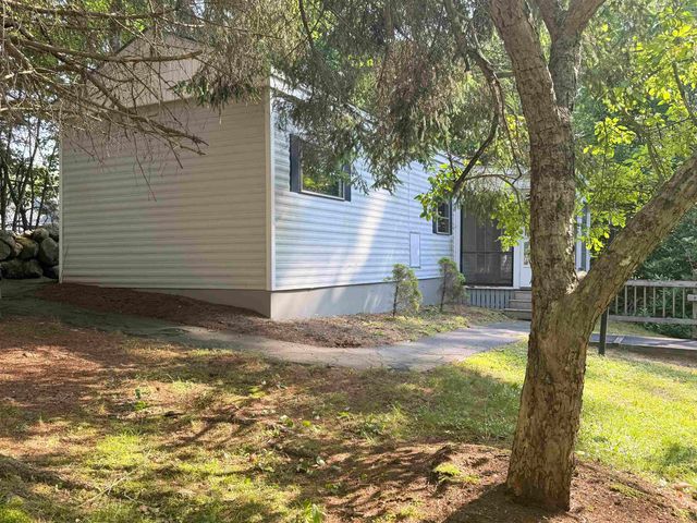 9 Corliss Hill Road, Meredith, NH 03253