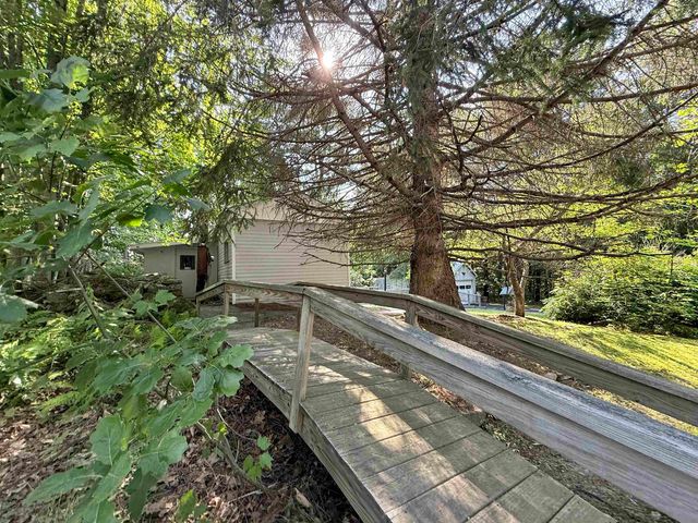 9 Corliss Hill Road, Meredith, NH 03253