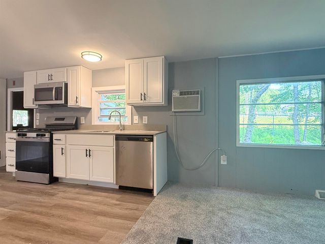 9 Corliss Hill Road, Meredith, NH 03253