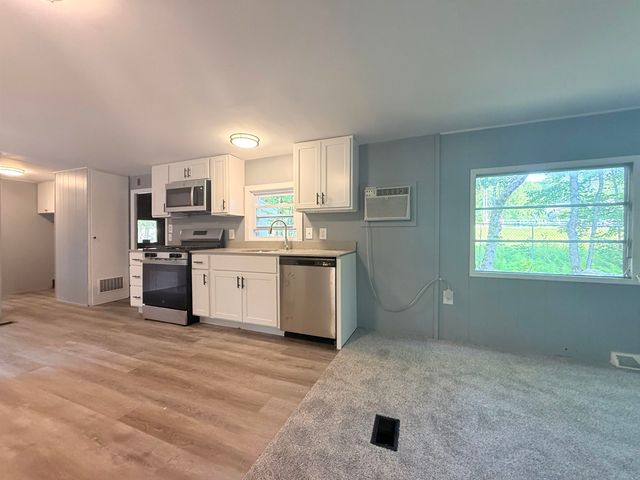 9 Corliss Hill Road, Meredith, NH 03253
