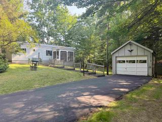 9 Corliss Hill Road, Meredith, NH 03253