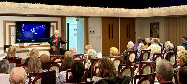5055 Oakhill Lane 221, Delray Beach, FL 33484