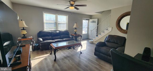 2093 MARKET ST EXT, Middletown, PA 17057