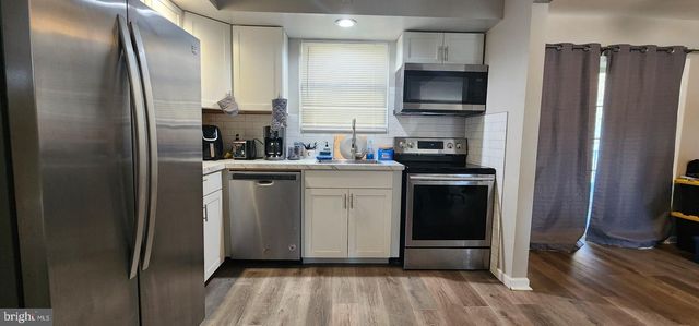 2093 MARKET ST EXT, Middletown, PA 17057