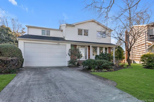 2038 Berfond Court, Merrick, NY 11566