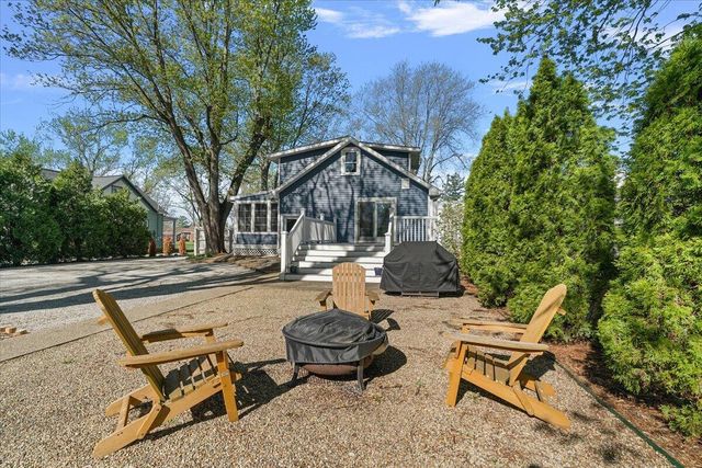 12865 Flynn Road, Chikaming Twp, MI 49125