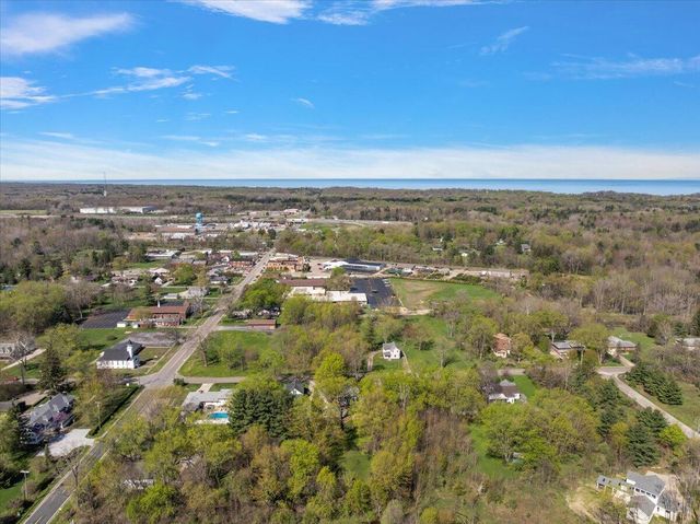 12865 Flynn Road, Chikaming Twp, MI 49125