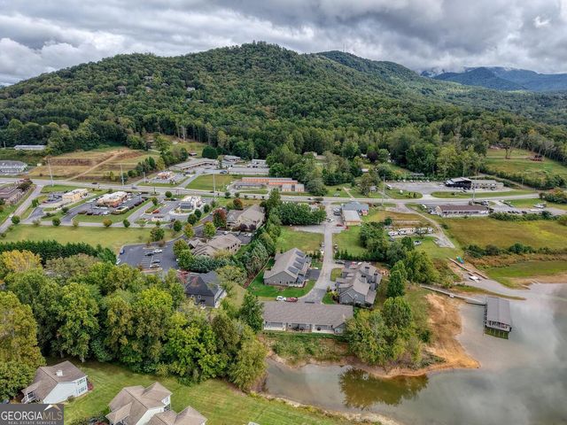 98 Brett Way F, Hiawassee, GA 30546