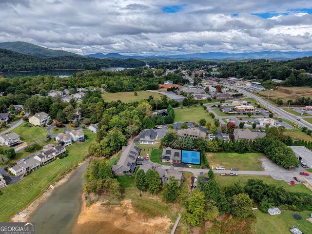 98 Brett Way F, Hiawassee, GA 30546