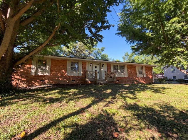 221 Sterry Ct, Antioch, TN 37013