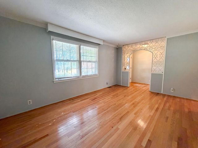 221 Sterry Ct, Antioch, TN 37013