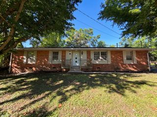 221 Sterry Ct, Antioch, TN 37013