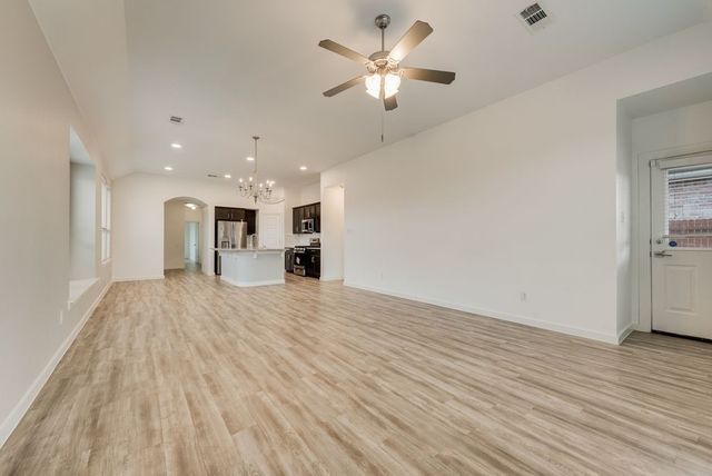 3411 Blue Granite Lane, Heartland, TX 75126