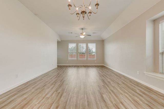 3411 Blue Granite Lane, Heartland, TX 75126