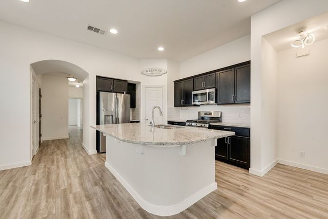 3411 Blue Granite Lane, Heartland, TX 75126