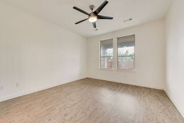 3411 Blue Granite Lane, Heartland, TX 75126