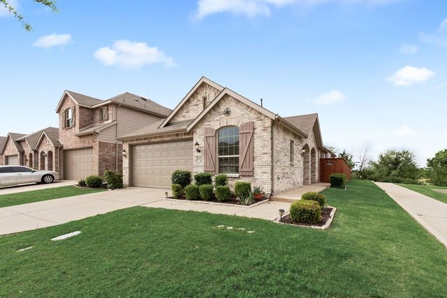 3411 Blue Granite Lane, Heartland, TX 75126