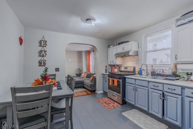 74 Lincoln Pl, Irvington Twp., NJ 07111