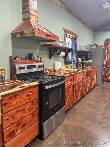 71377 S 4637 Road, Tahlequah, OK 74464
