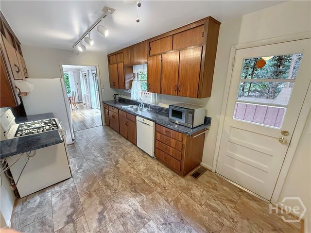 625 Forest Road, Athens, GA 30605