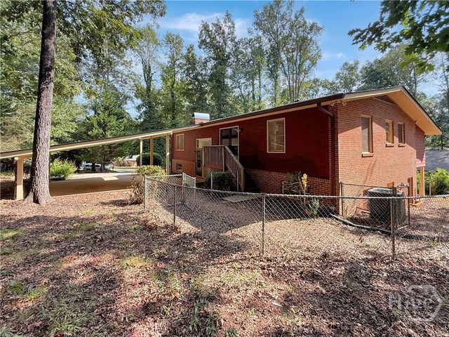 625 Forest Road, Athens, GA 30605