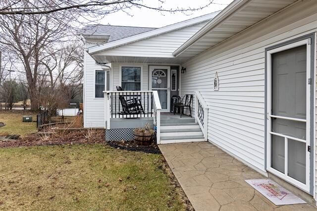 1626 Stacy LANE, Fort Atkinson, WI 53538