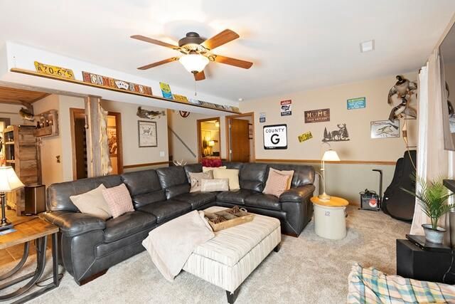 1626 Stacy LANE, Fort Atkinson, WI 53538