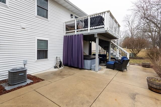 1626 Stacy LANE, Fort Atkinson, WI 53538