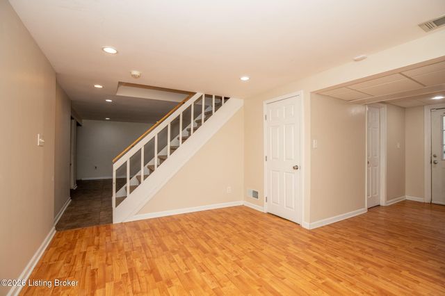 11511 Carriage Rest Ct, Louisville, KY 40243