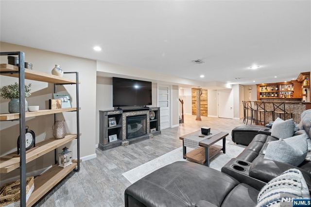 104 Continental Avenue, Belleville, NJ 07109