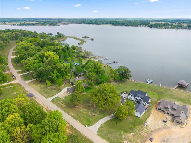 355 Waters Edge Lane, Scroggins, TX 75480