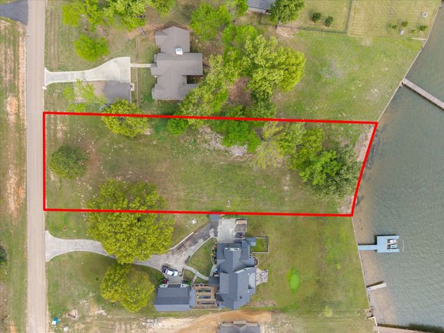 355 Waters Edge Lane, Scroggins, TX 75480