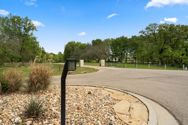 355 Waters Edge Lane, Scroggins, TX 75480