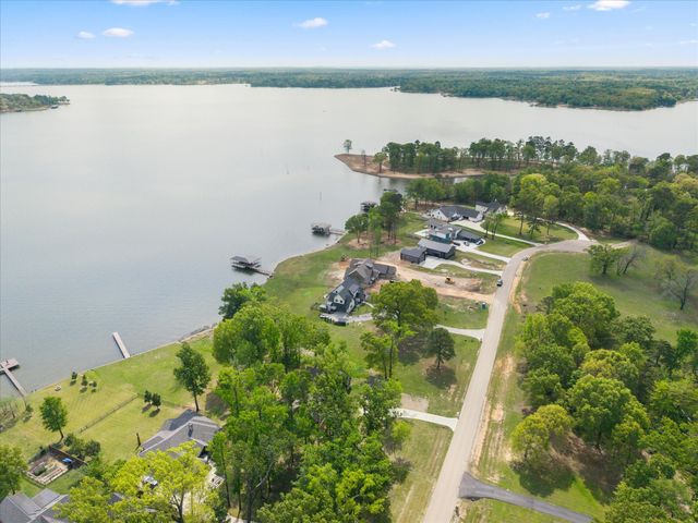 355 Waters Edge Lane, Scroggins, TX 75480