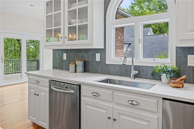 209 Amethyst Way, Seneca, SC 29672