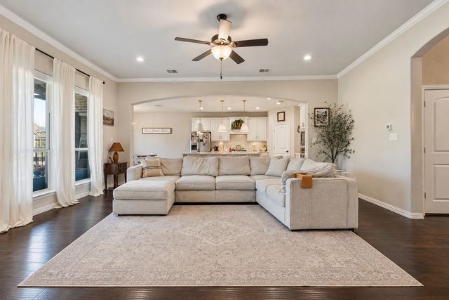 2740 Chimney Rock Road, Burleson, TX 76028