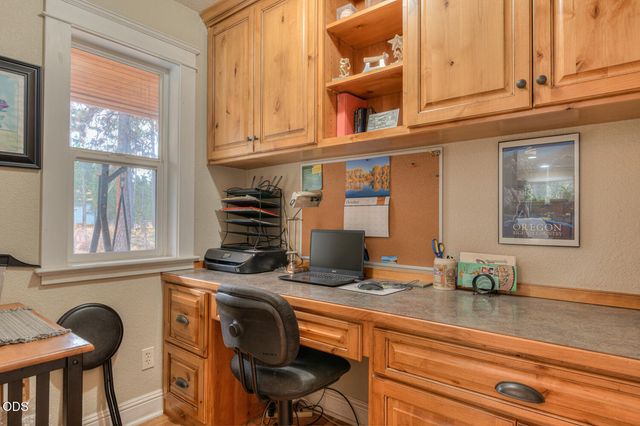 16116 Mountain Goat Lane, Bend, OR 97707