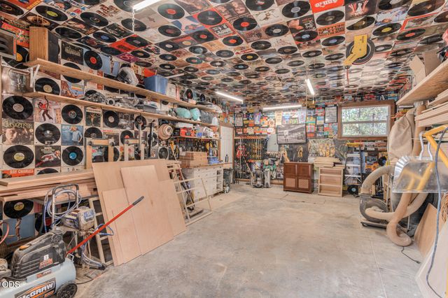 16116 Mountain Goat Lane, Bend, OR 97707