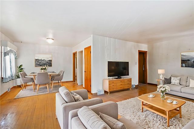 343 Locust St, North Strabane, PA 15317