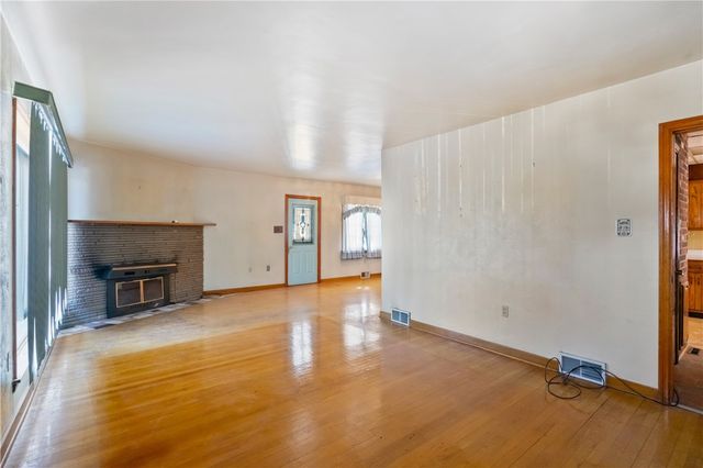 343 Locust St, North Strabane, PA 15317