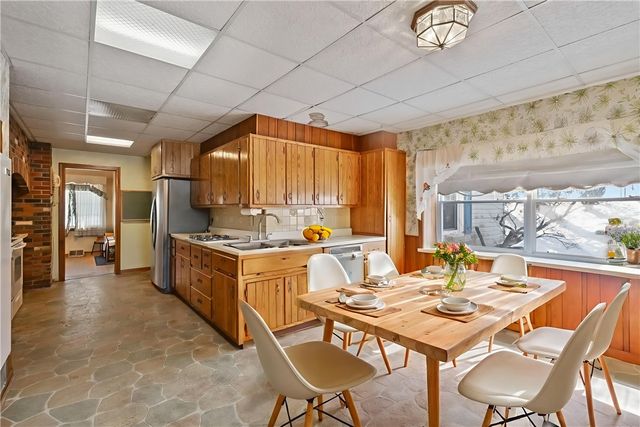 343 Locust St, North Strabane, PA 15317