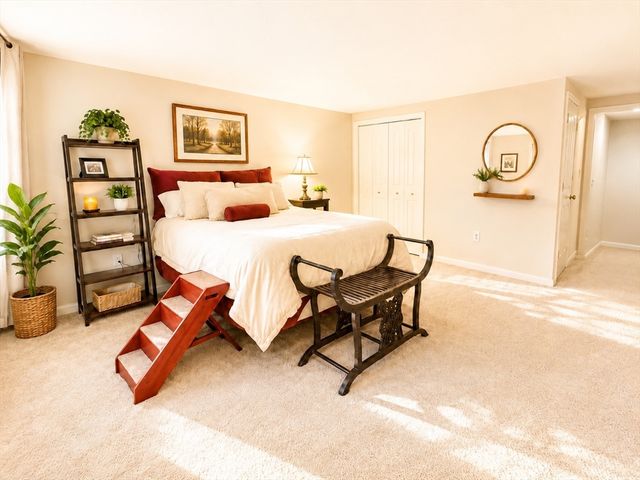 148 Presidents Lane 4, Quincy, MA 02169